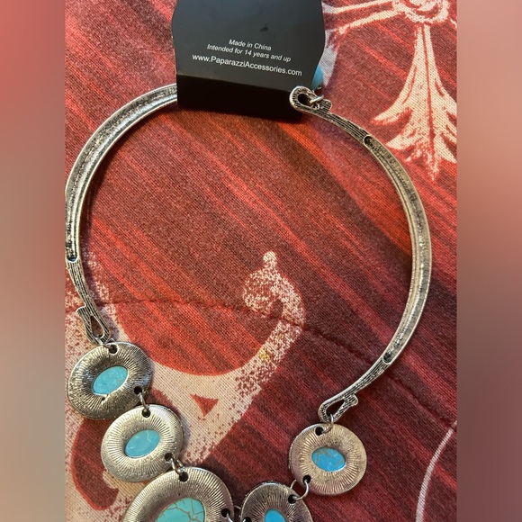 Turquoise Earrings and Necklace Set - Picture 5 of 8